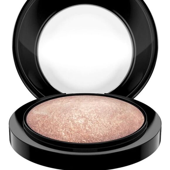 M.A.C Mineralize Skinfinish Soft & Gentle no box - Picture 5 of 6